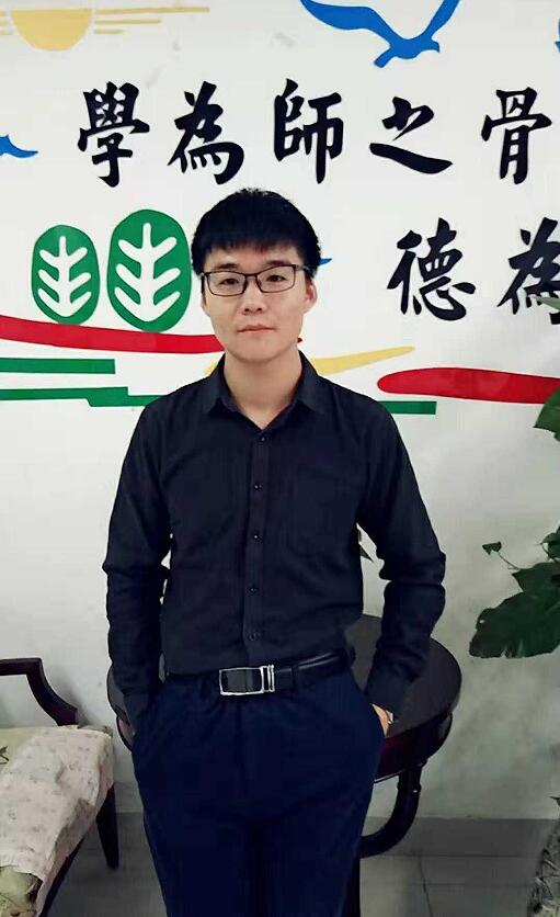 高新区“优秀教师”优秀数学教师赵康