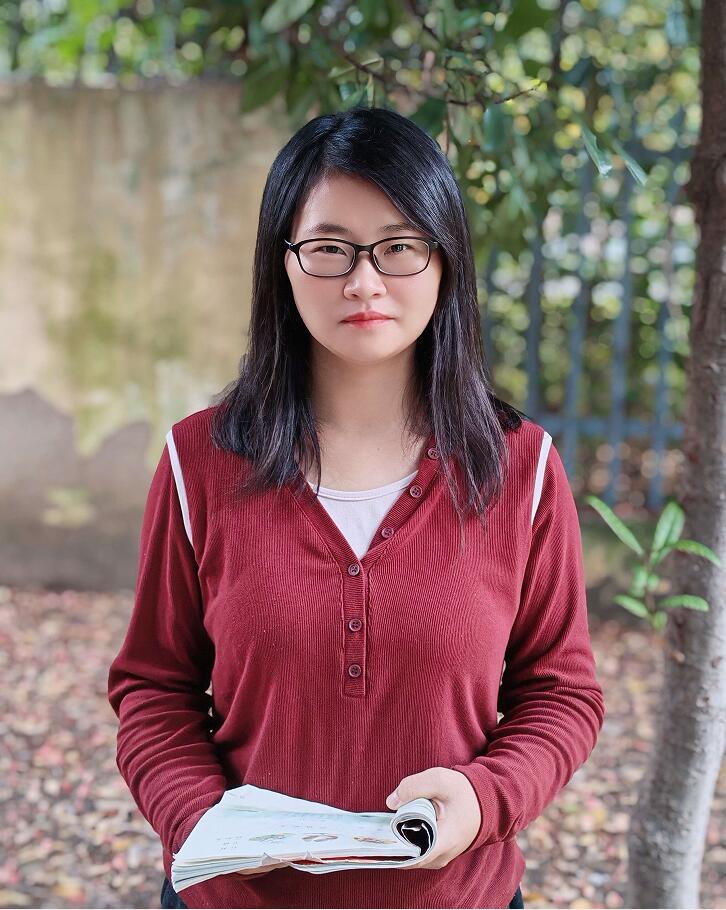 语文优秀教师魏广芳