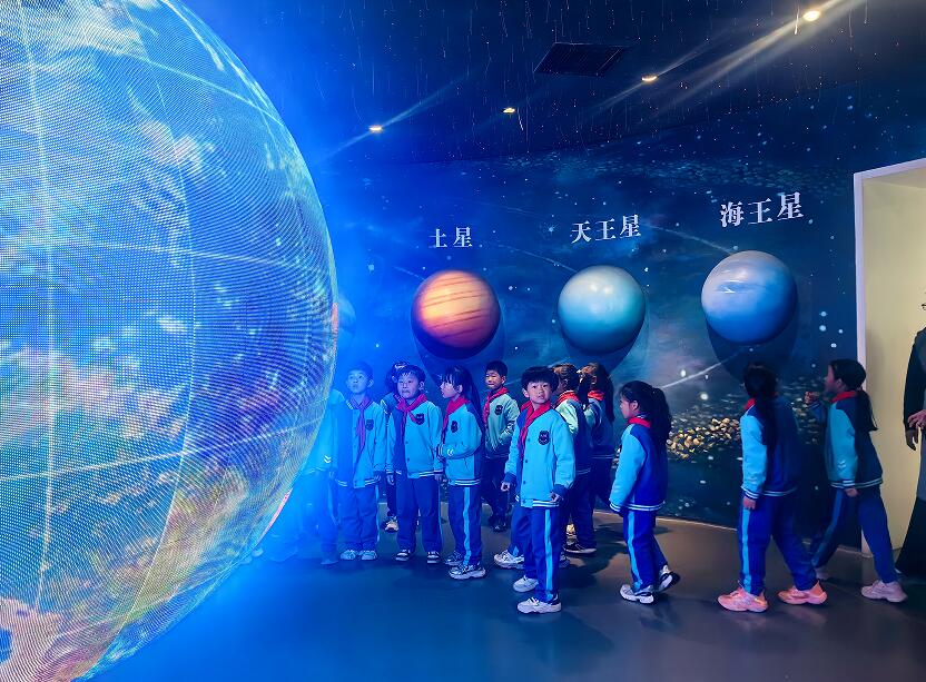 测今日气象，护明日家园